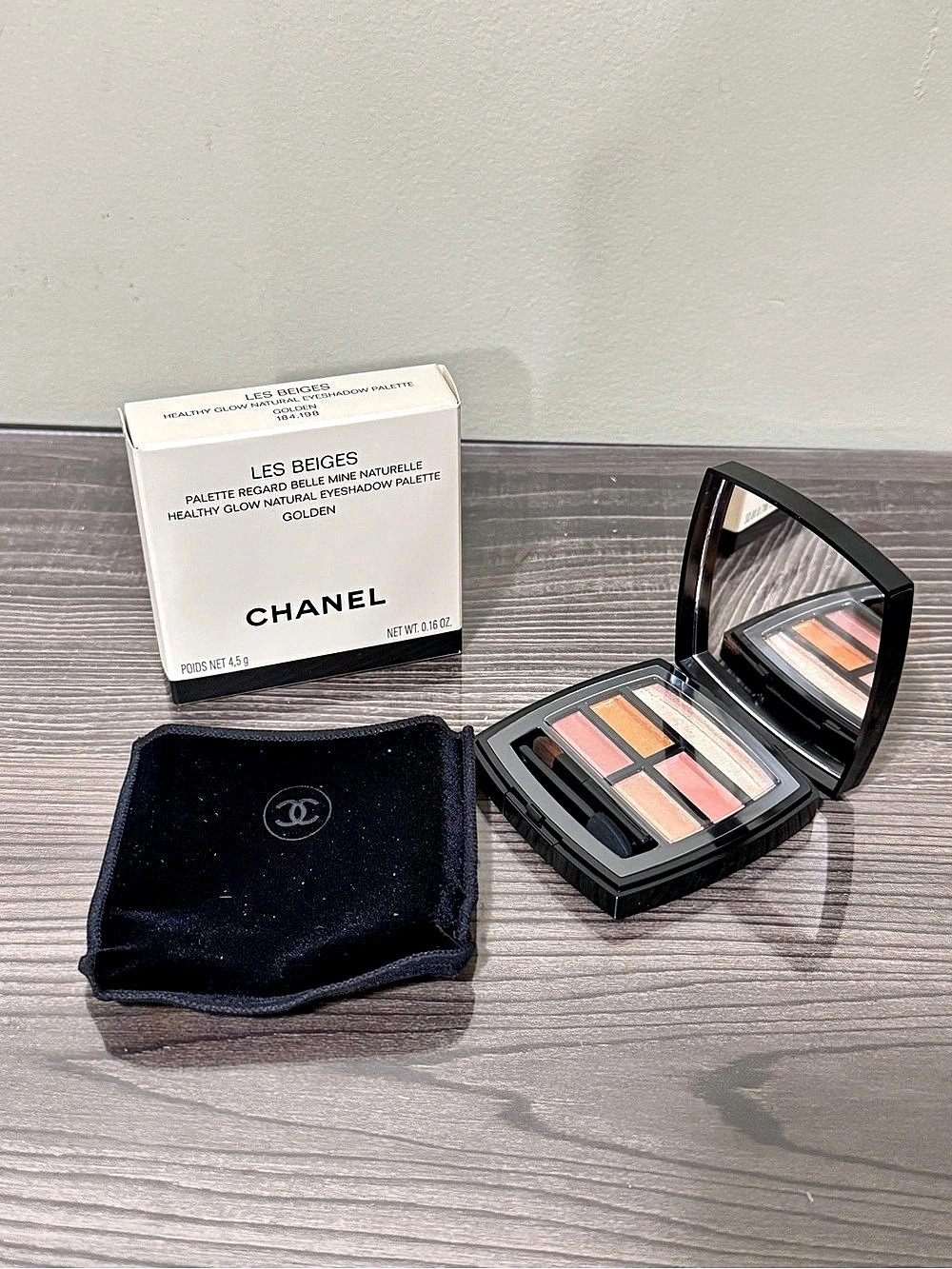 Chanel Les Beiges Eyeshadow Palette - golden